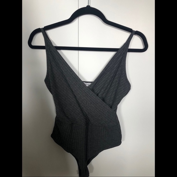 Grey ribbed cross front bodysuit from Ardenes - Picture 1 of 2